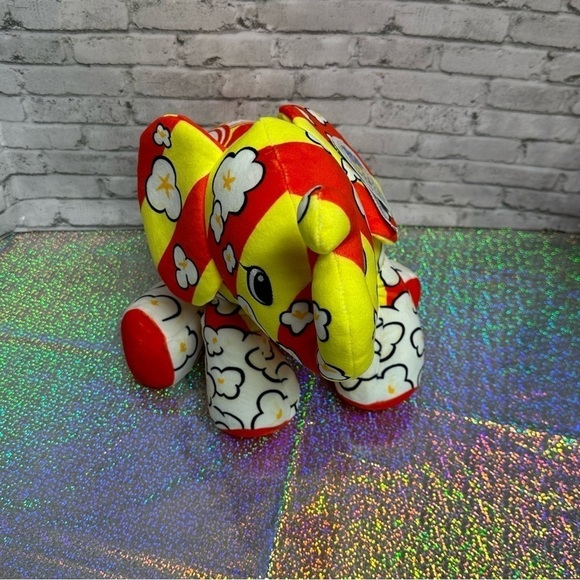 Pop Art Soft 16" Plush Elephant MAMMOTH CORNELIUS Popcorn NEW - Picture 2 of 9